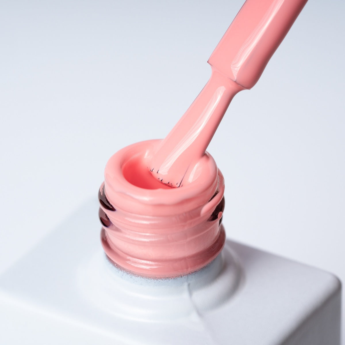 INVERAY N°123 Peachy Blossom – Vernis Semi-Permanent 10 ml
