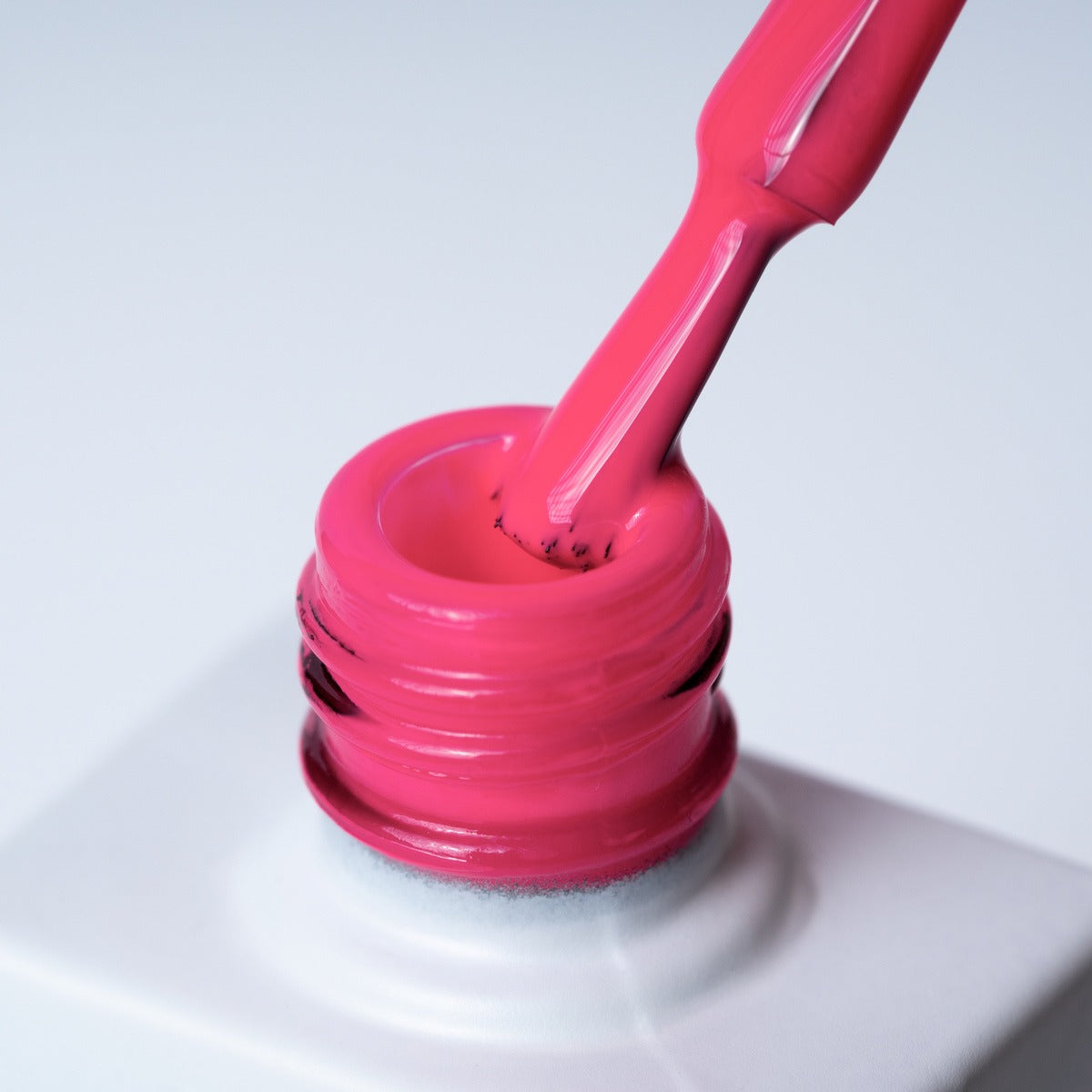 INVERAY N°24 Joy – Vernis Semi-Permanent 10 ml