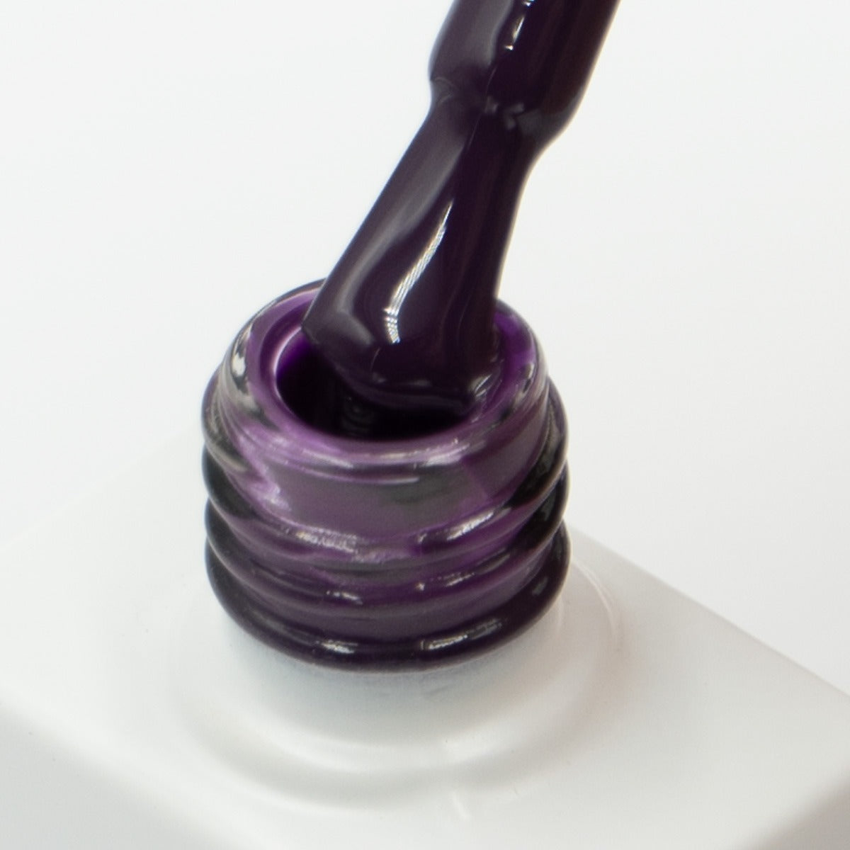 INVERAY N°180 Plum – Vernis Semi-Permanent 10 ml
