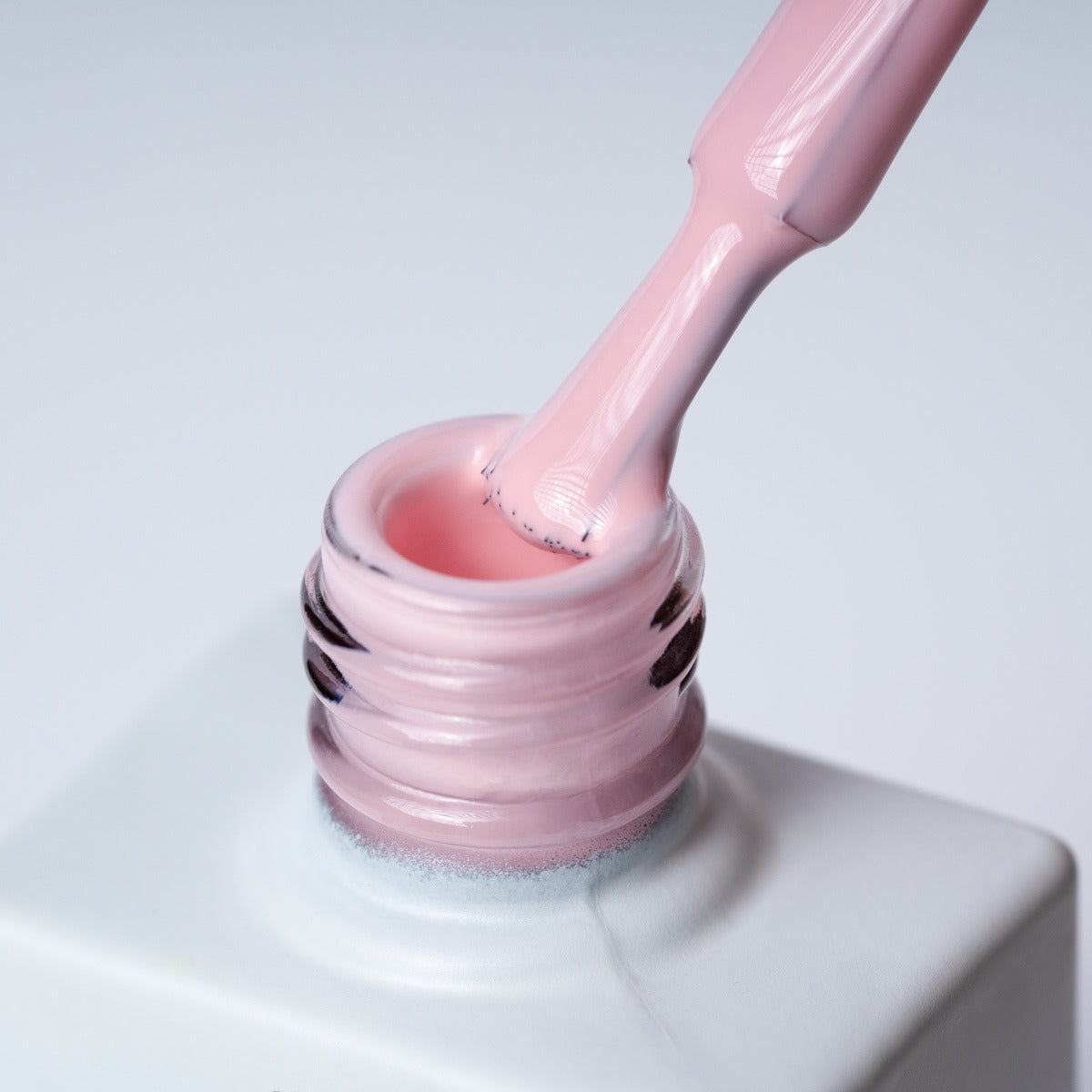 INVERAY N°45 Tender – Vernis Semi-Permanent 10 ml